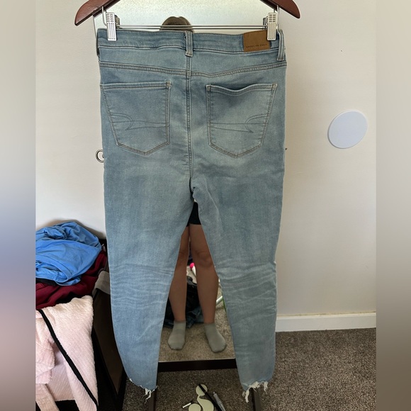 American Eagle Super Hi-Rise Jeggings - Picture 4 of 4